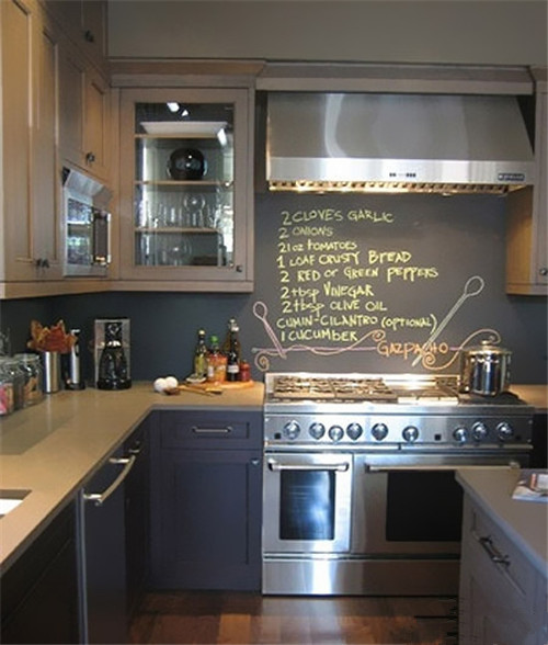 创意黑板墙：厨房里的小心机