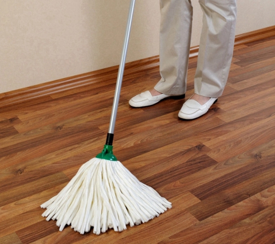 木地板三步清洁，轻松解决家务难题