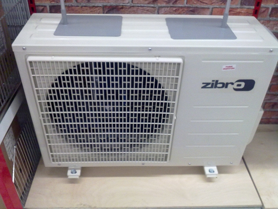利用空气能热水器进行生活热水供暖