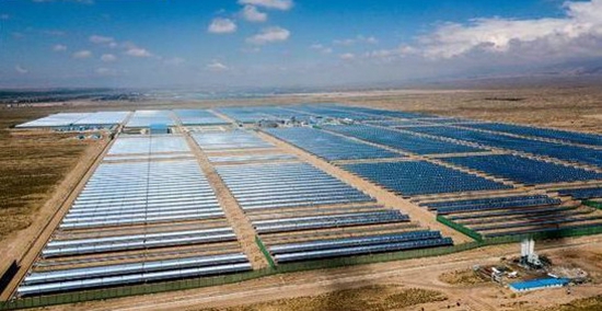我国首个大型太阳能光热电站投运:全球开创一先例