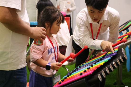 笛驰敲击乐“盛装”出席2019亚洲乐园及景点博览会