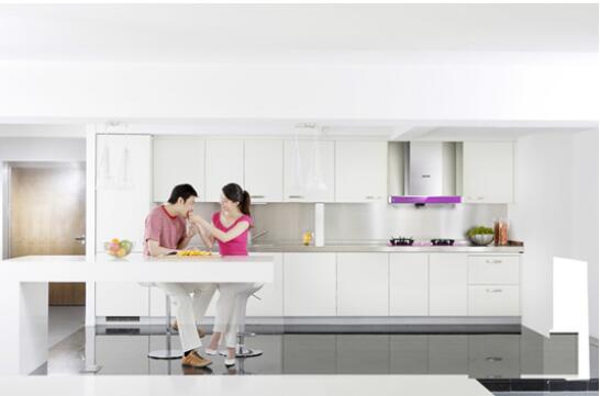樱花紫水晶灶具让你引发安全稳定的厨房浪漫