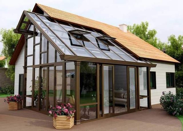 阳光房一般用什么做屋顶？哪种材料性价比高？