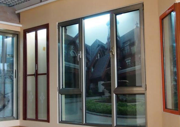 你家门窗装的是不锈钢还是铝合金？看完我果断选择第三种