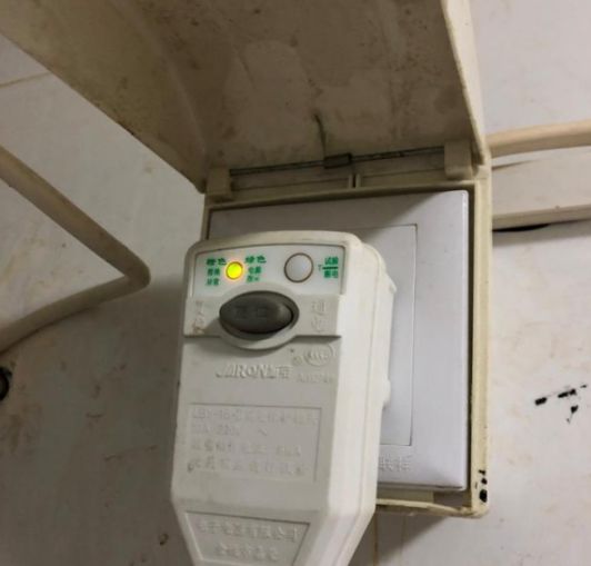给大家分析出租屋电热水器使用安全方面相关的问题