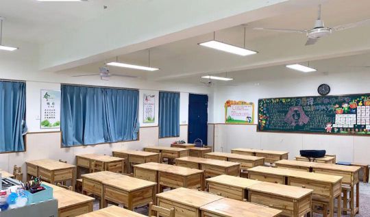 通士达温馨提示：又一教室照明规范5月实施！