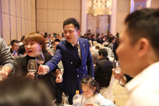 品牌日记|冠禹艺术涂料举办十周年庆典以及壹盒饰家新品发布会