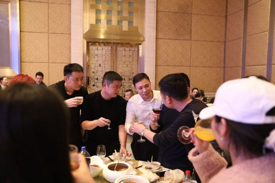 品牌日记|冠禹艺术涂料举办十周年庆典以及壹盒饰家新品发布会