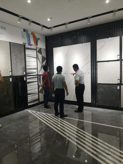 惠达瓷砖营销中心迎来湖南邵阳隆回新合作城市地下空间开发建设有限公司考察团
