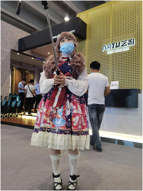 艺和集团 展会快讯第1天：未来已来 “智”能有你
