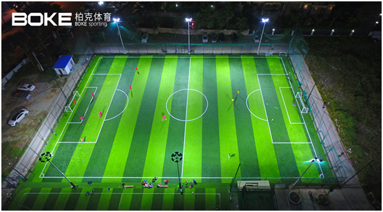 柏克体育提供专业足球场布灯方案 为“中国足球”加油!