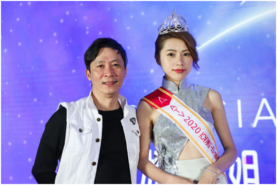 官宣：叶纯正式签约亚洲小姐大赛冠军蔡小蝶为代言人!