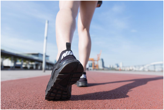远洋环保塑胶跑道：坚持跑步锻炼吧，你将收获更多!